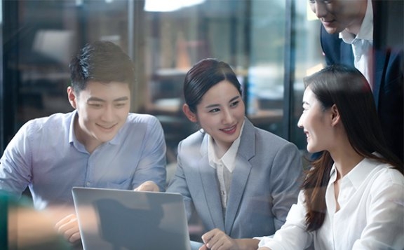 企業(yè)建網(wǎng)站如何避免被自己人坑？有個靠譜的人很關(guān)鍵
